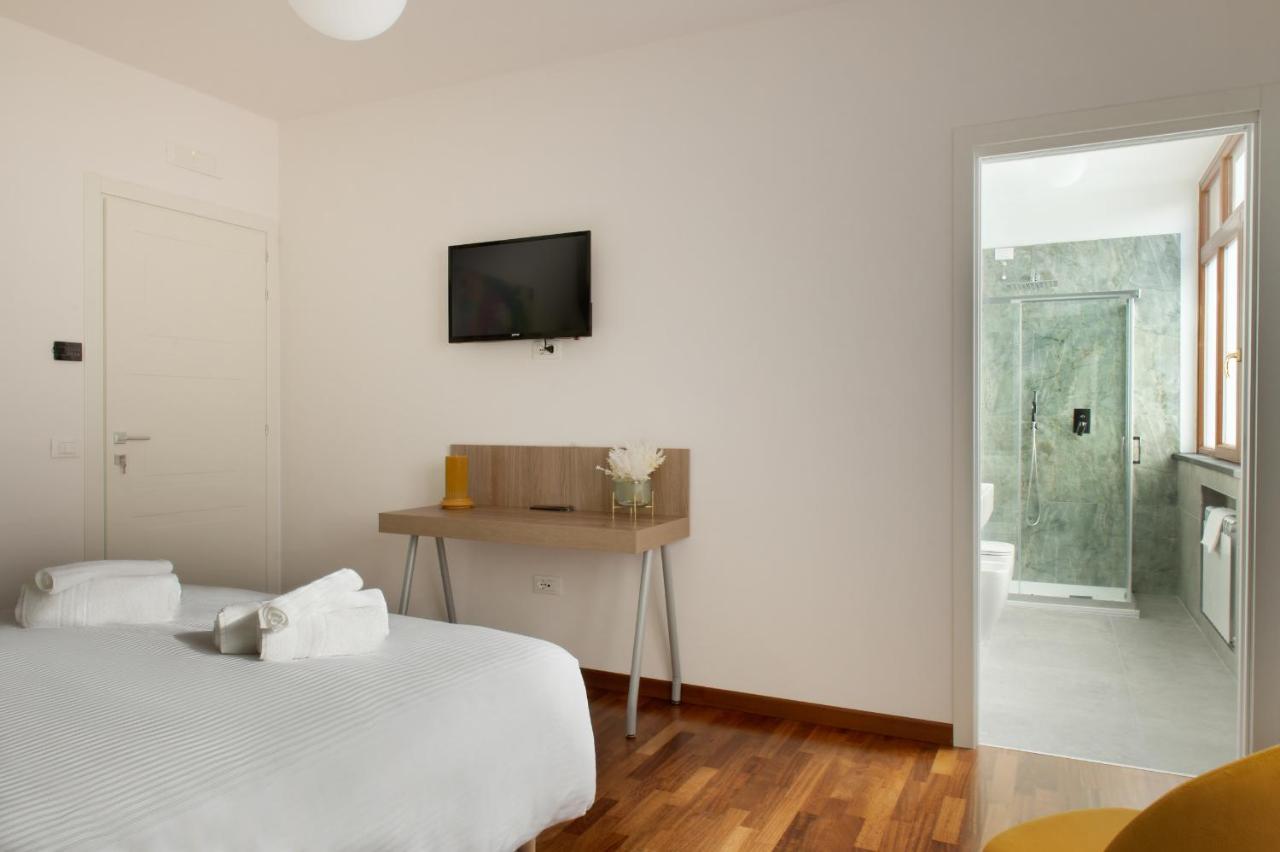 B&B Monna Lisa Rooms Montesano Scalo Exterior foto